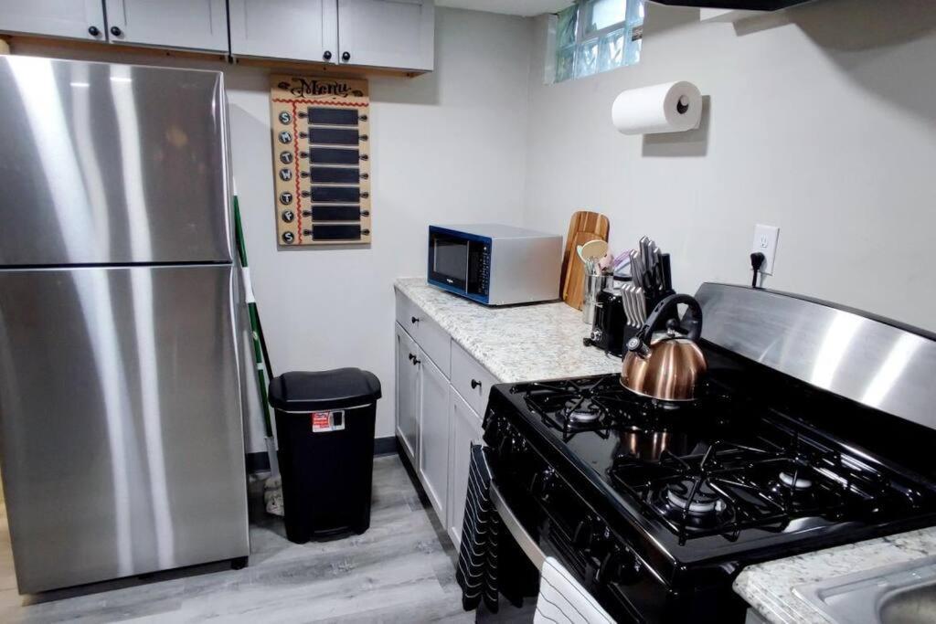 Spacious Suite Close To Downtown Indy/ King Bed Indianapolis Exterior foto